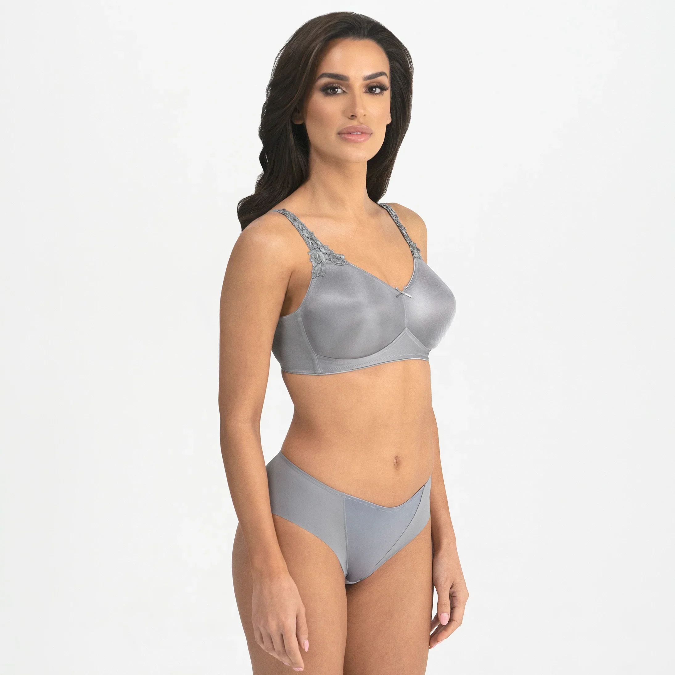 Dominique Jilian Gray Everyday Wireless Minimizer Bra — view 4
